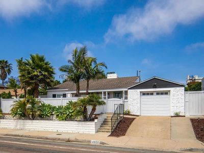 2811 Burgener Blvd, San Diego, CA, 92110