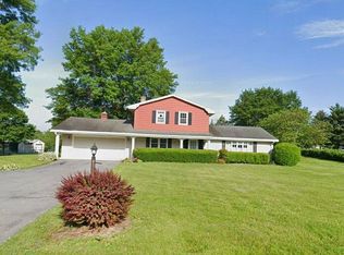 561 Blue Mountain Rd, Fredericksburg, PA 17026