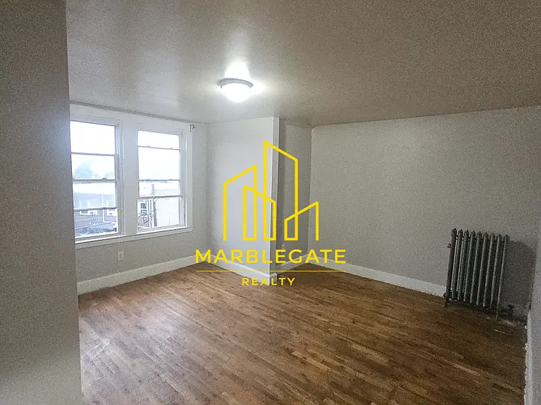 54 Hillside Ave #11 — Photo 17
