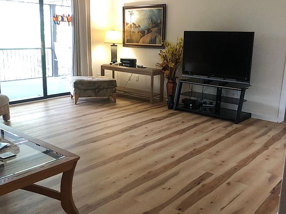 3rd image of 23 Laguna Dr Unit 1C