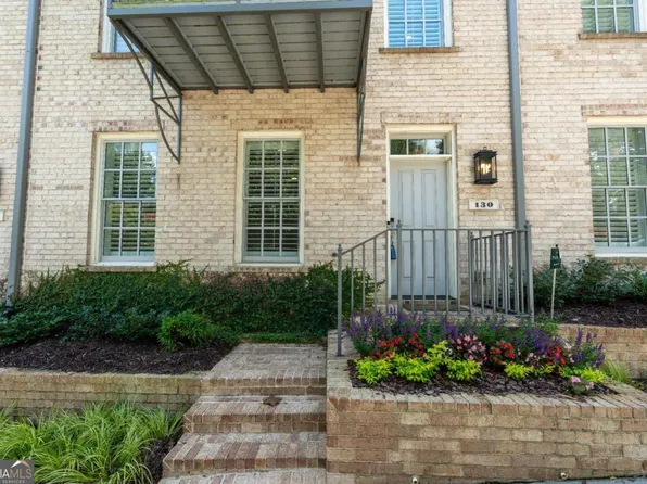 130 Clover Ct, Roswell, GA 30075