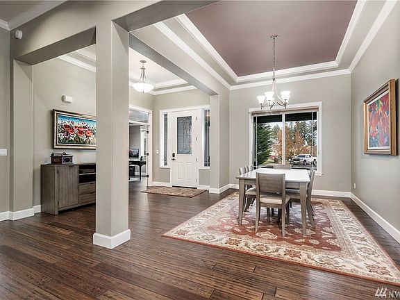 5th image of 4109 Abigail Ct NE