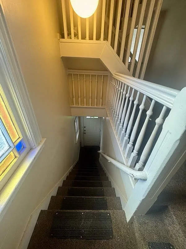 2 bed, 950 sqft, $1,900 — Photo 4