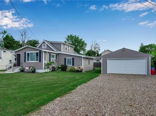 4541 Windsor Ter, Hamburg, NY 14075
