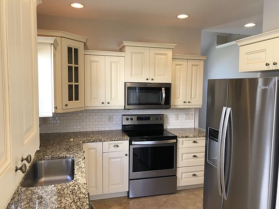 4th image of 8020 Asher Valley Trl