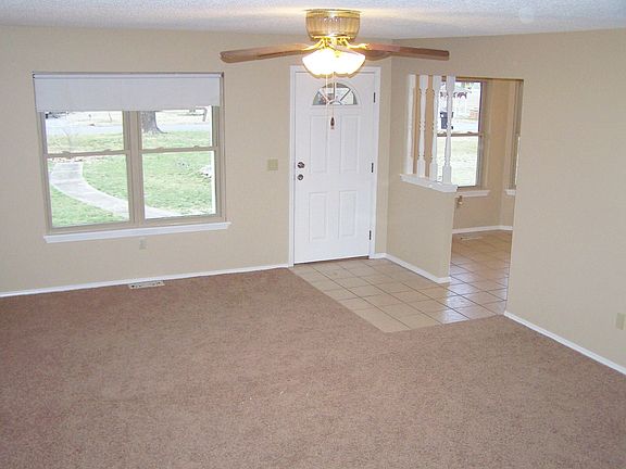 2nd image of 14960 Cedar Dr