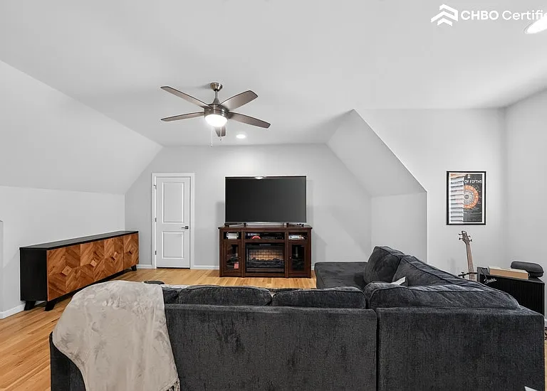 903 W 86th Pl S — Photo 24