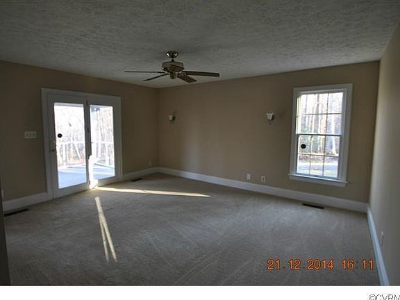 2nd image of 180 Horseshoe Bnd