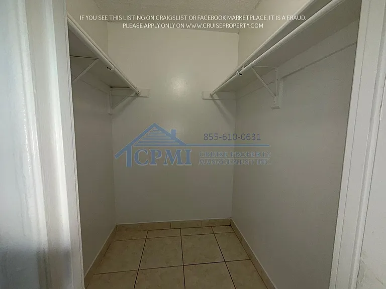 Riverside Manor/N'ice Apartments - 889 Riverside Drive, Ft. Lauderdale, FL 33312 — Photo 23
