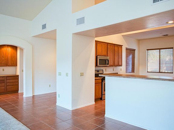 4th image of 8053 N Sombrero Point Dr