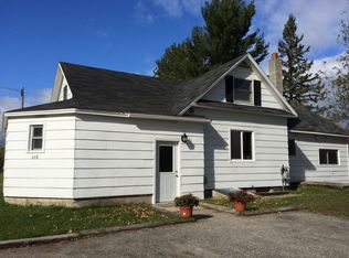 668 W Court St, Cheboygan, MI 49721