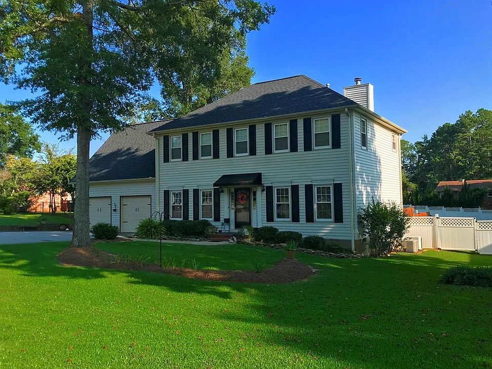 1st image of 110 Chatham Dr