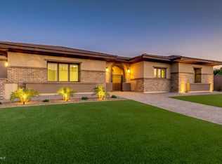 2033 E Aris Dr, Gilbert, AZ 85298