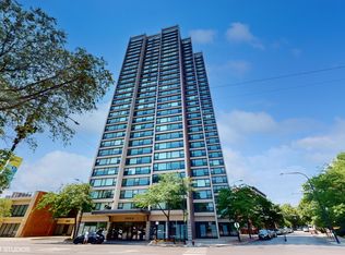 1850 N Clark St APT 801, Chicago, IL 60614