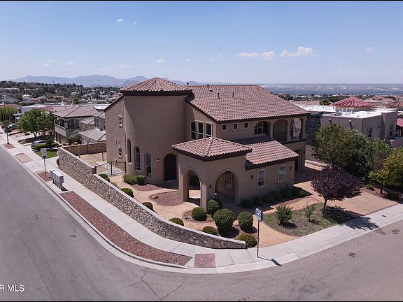 2nd image of 1244 Calle Del Sur