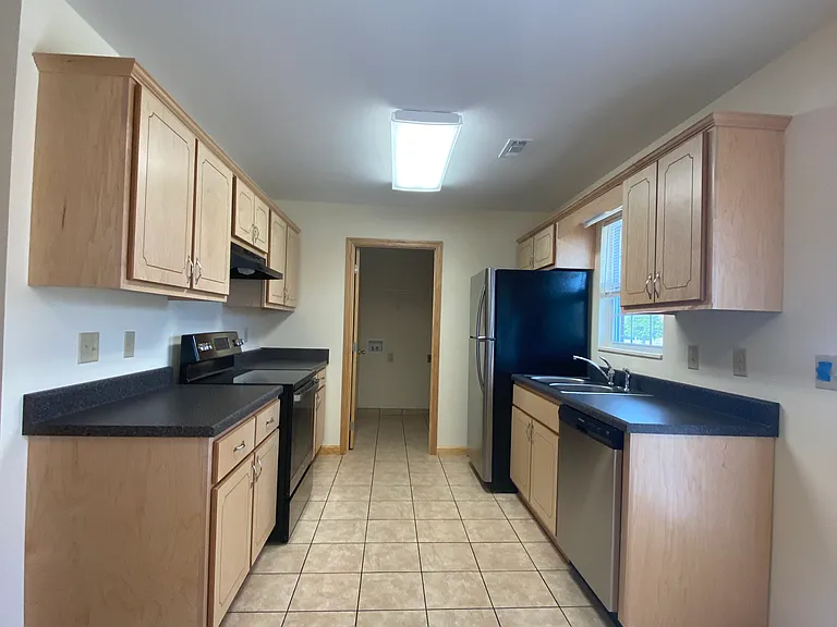145 Parker Ridge Rd — Photo 10
