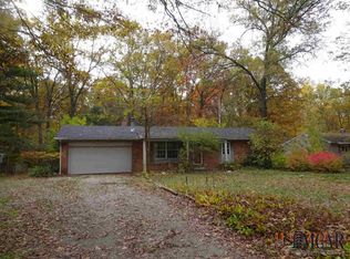 3551 School Rd, Temperance, MI 48182