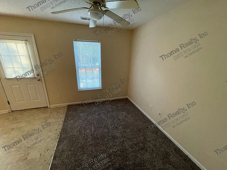 2256 Sherwood Ave — Photo 6