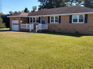 111 Rosedale Dr, Elizabeth City, NC 27909