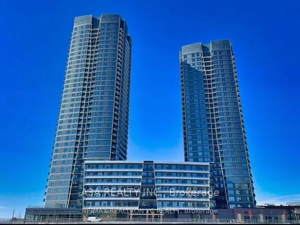 50 Upper Mall Way, Vaughan, ON