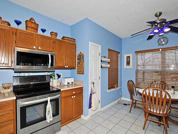 4th image of 19206 Amber Way