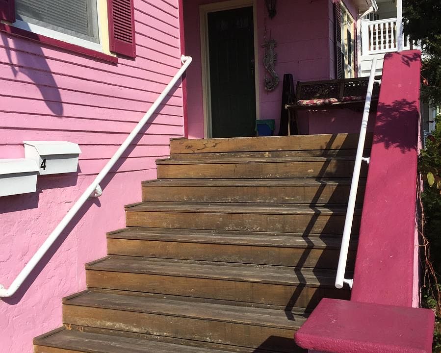 1st image of 332 Wesley Ave Unit 1