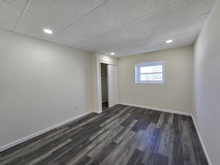 300 W Frack St #1A — Photo 7