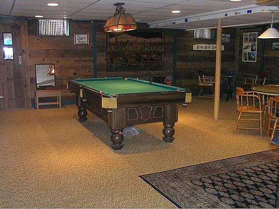 Basement/Family Room