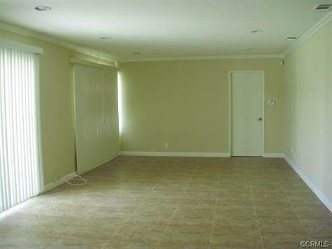 3rd image of 3776 Aqueduct Ln