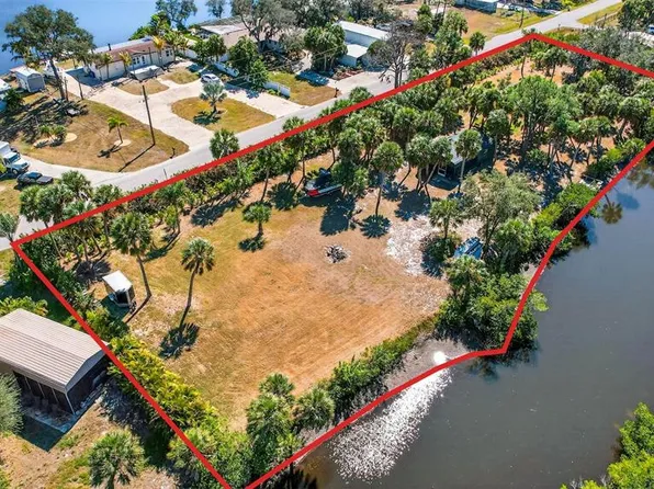 2619 River Bend Dr #1, Ruskin, FL 33570