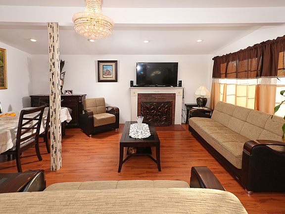 4th image of 11028 Oro Vista Ave