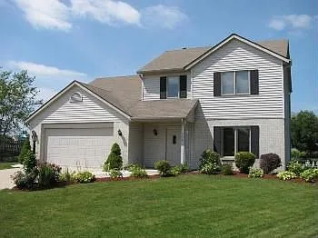 530 Thurston Ct photo 1