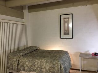 2819 Kalawao St #1, Honolulu, HI 96822