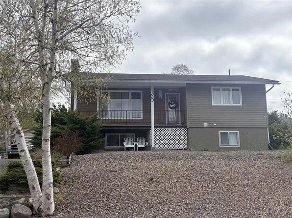 35 Prince Street, Clarenville, NL A5A1W4