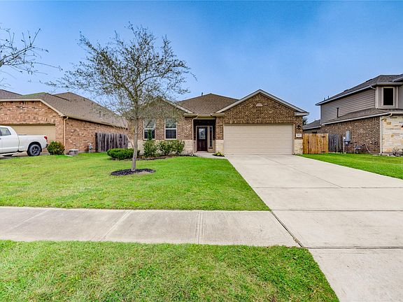 2nd image of 3102 Sandpiper Dr
