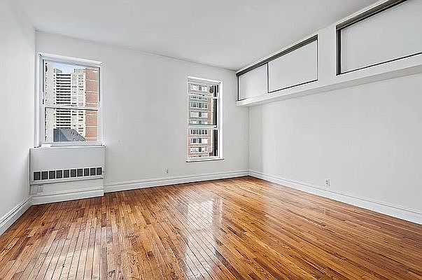 1st image of 154 W 70th St APT 5C