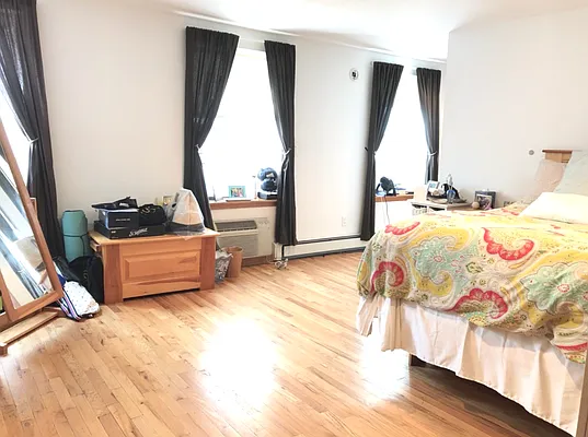 Rented by True Lofts New York LLC | media 16