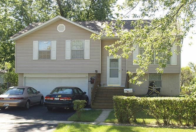 1st image of 2952 Nichols Ave