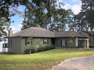 110 Edgewater Ln, Coldspring, TX 77331