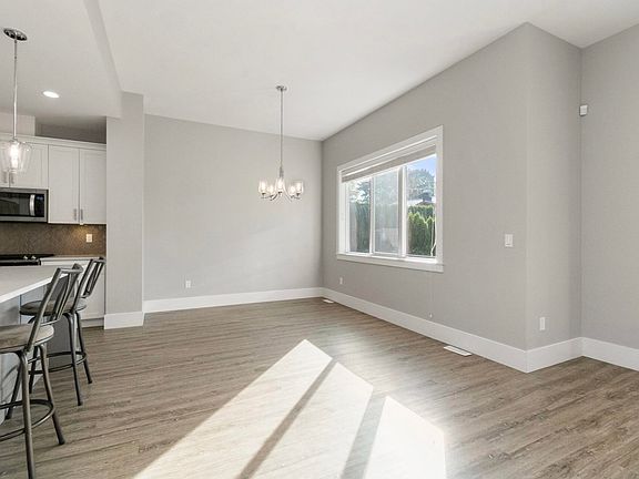 5th image of 6567 Fern St