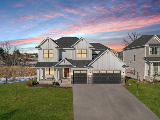18200 59th Ave N, Plymouth, MN 55446