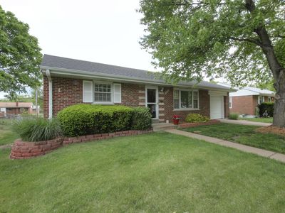 2085 Saint Catherine St, Florissant, MO, 63033