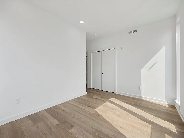 2020 Frankford Ave #306 — Photo 11