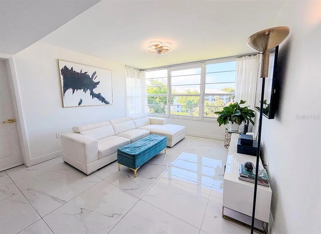 2 bed, 2.0 bath, 1437 sqft, $2,500 — Photo 4