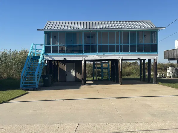 1004 Four Point Rd, Dulac, LA 70353
