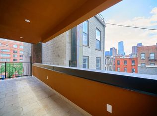 402 W 50th St #4R, New York, NY 10019
