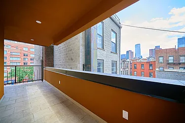402 West 50th Street, #4R