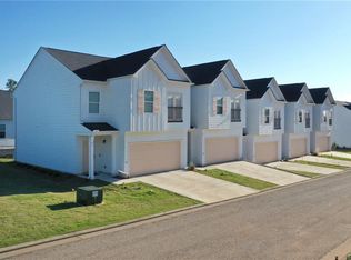 420 Stone Ridge Cir, Hiram, GA 30141