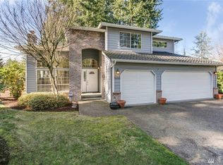 25333 235th Way SE, Maple Valley, WA 98038