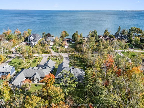 2nd image of 3496 Crescent Harbour Rd